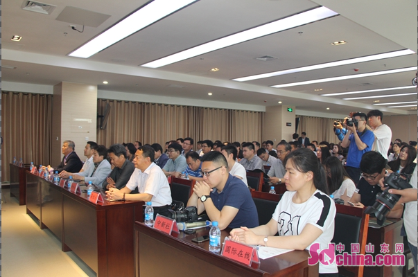 美聚南海 魅力無限 威海國際美博會(huì)即將開幕(圖2) 美聚南海 魅力無限 威海國際美博會(huì)即將開幕(圖2)