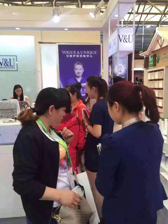 VU分齡護(hù)膚美博會不二之選的精彩(圖3) 91906470300965950
