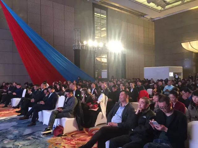 2016上海國際美博會暨國妝產(chǎn)業(yè)創(chuàng)新博覽會(圖7)